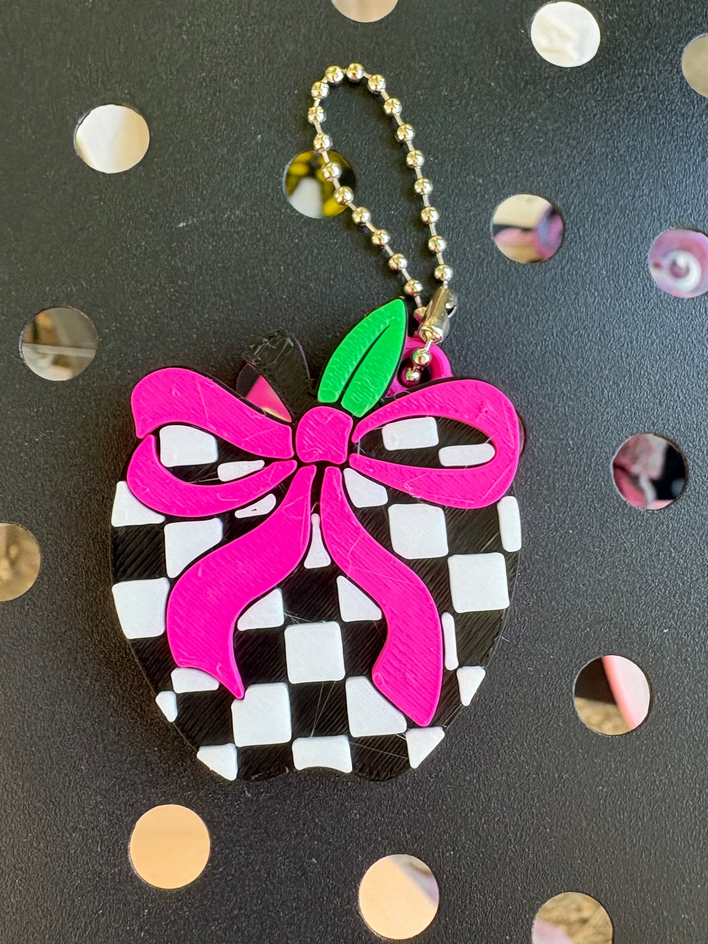Checker Apple Tab Opener