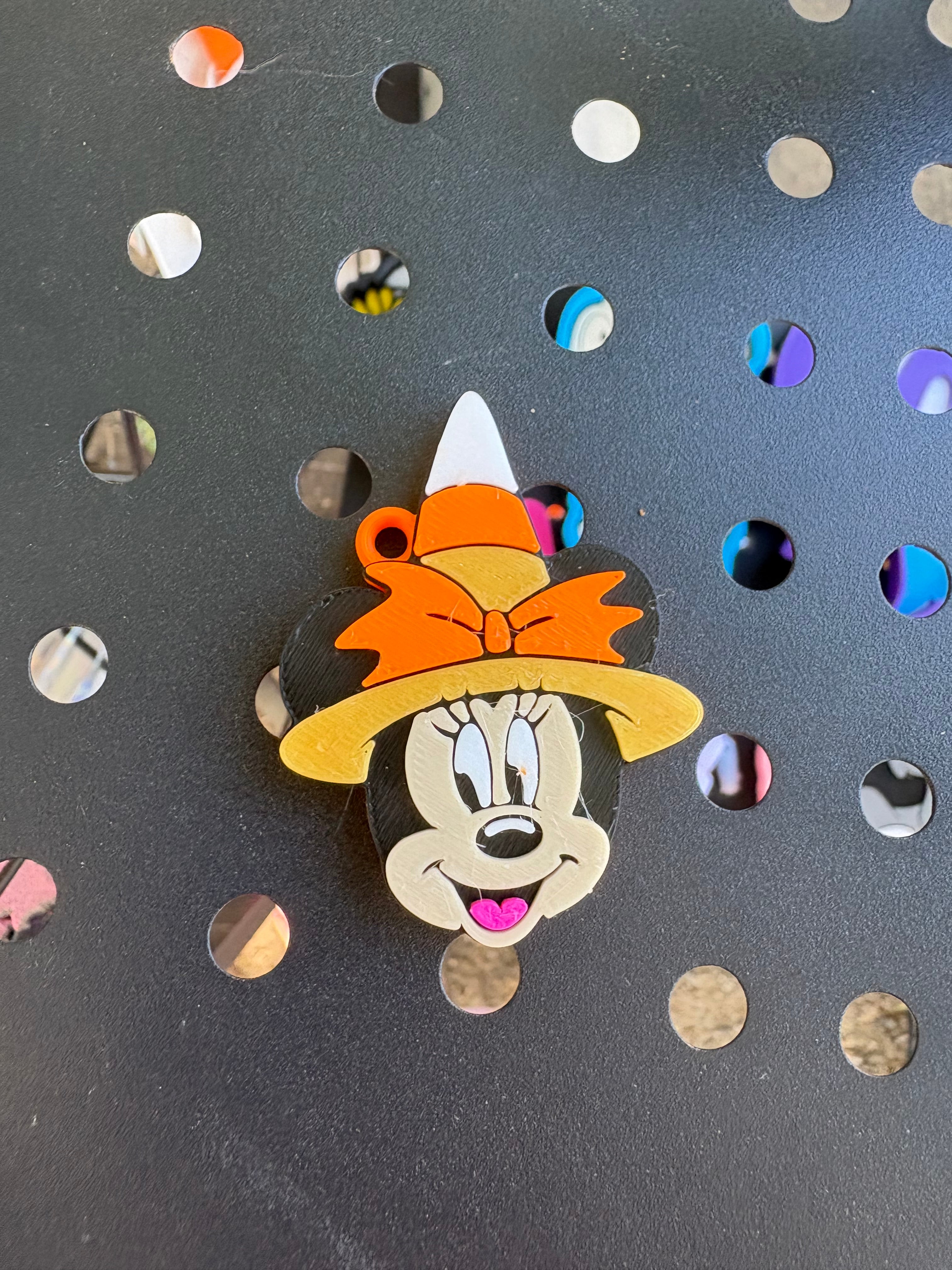 Minnie Candy Hat Tab Opener